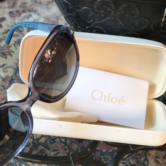 Chloe 2018 - Picture 2 of 8